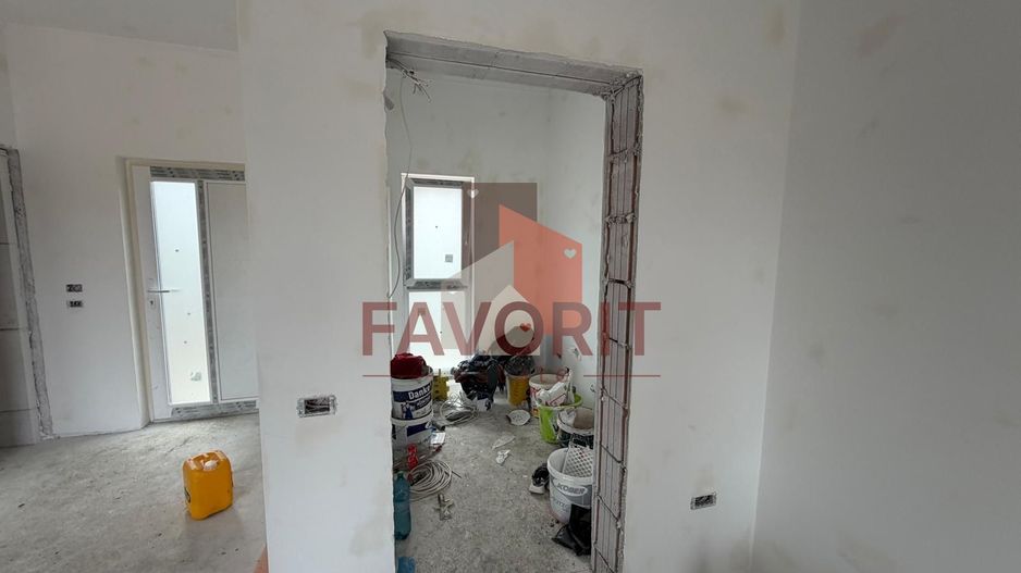 Triplex in Sacalaz |  Finisaje premium | 3 camere | Asfalt | 2 terase - Poză 7
