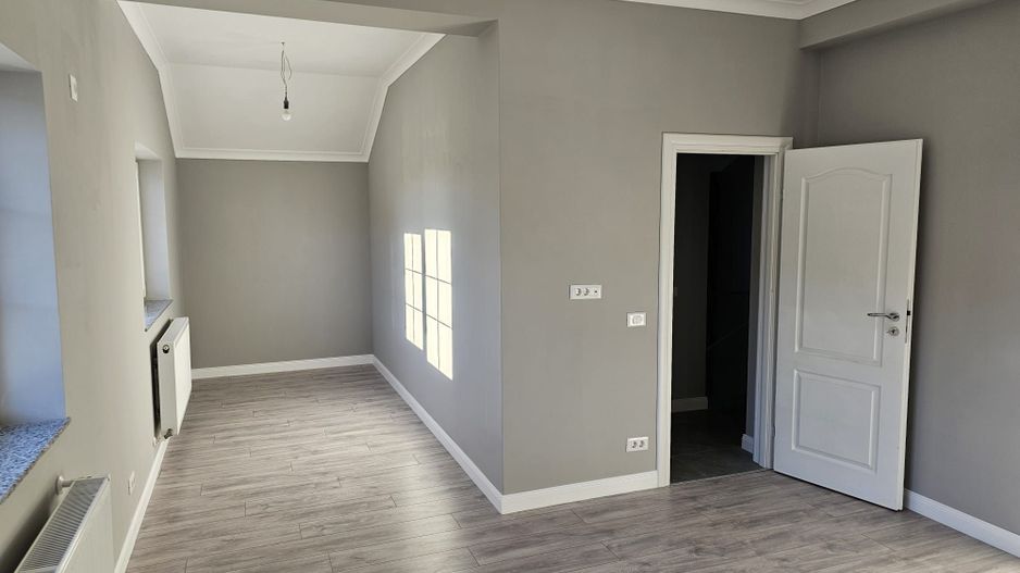 CASA INDIVIDUALA BRAGADIRU, TOATE UTILITATILE, CURTE 242 MP, COMIS 0% - Poză 19