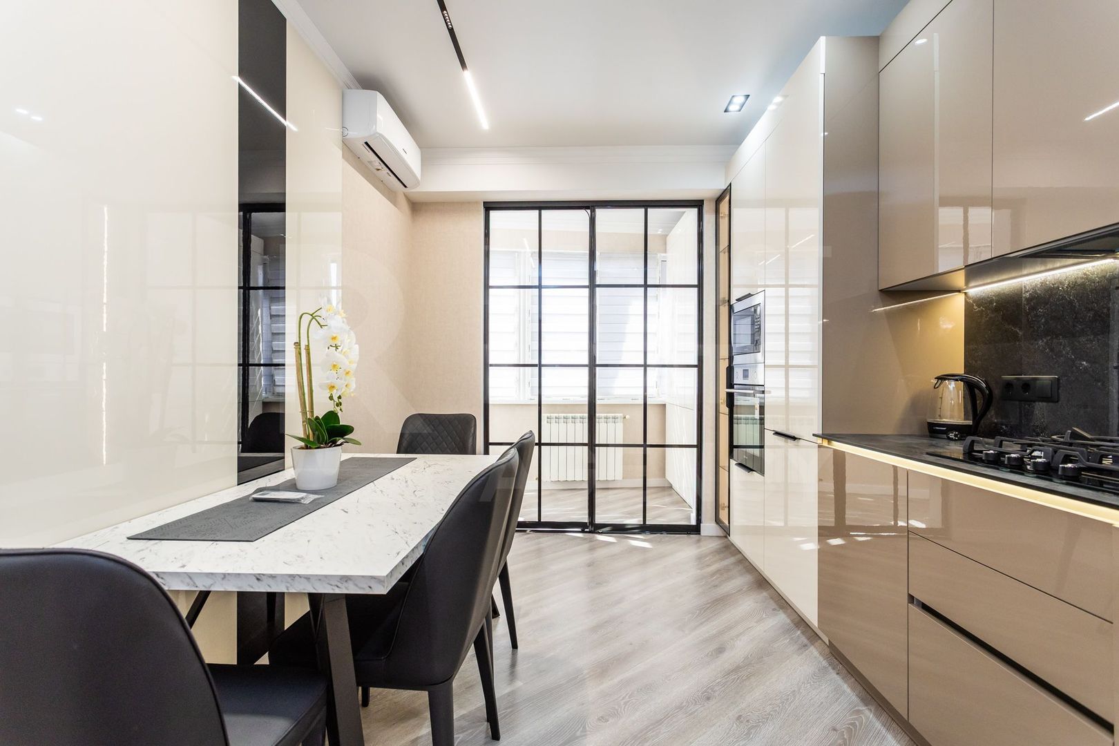 Vânzare, apartament, 2 camere str. Mihail Sadoveanu, Ciocana - Poză 2