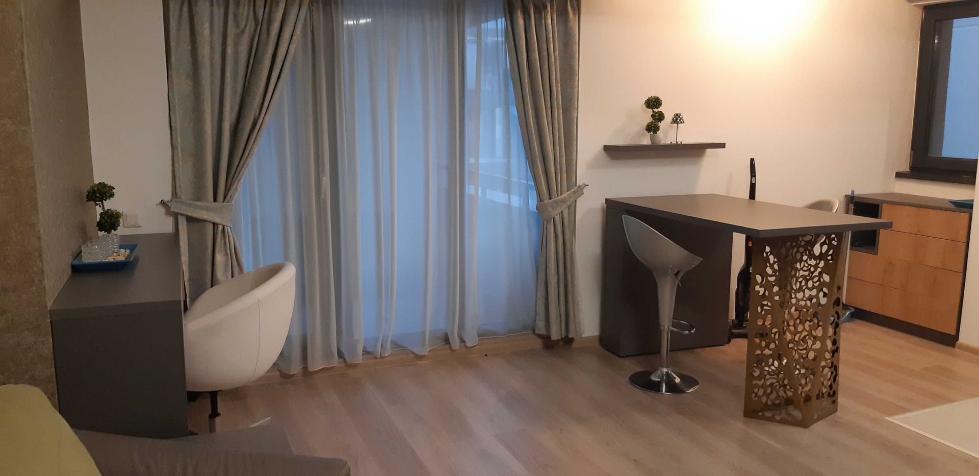 Garsonieră lux, bloc nou 2019, terasă și centrală proprie – Victoriei - Poză 1