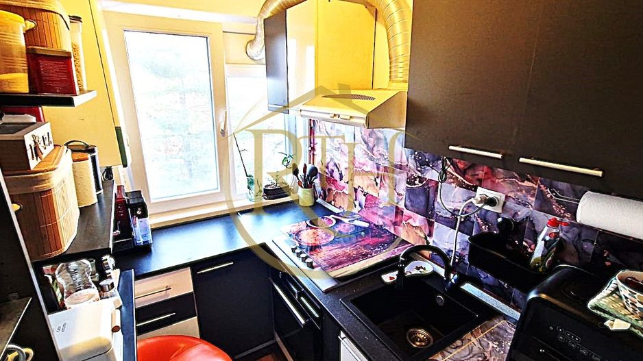 Vand apartament cu 4 camere in zona spitalul judetean,comision ,,0'' - Poză 15