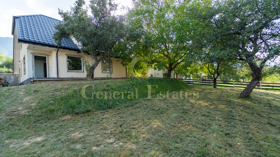 Casa de vacanță din Tohănița – locul unde muntele întâlnește liniștea - Poză 27