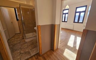 🏢 Spațiu de birouri – 5 camere, 3 băi – Etaj 1 vilă, Zona Centrală - Poză 19