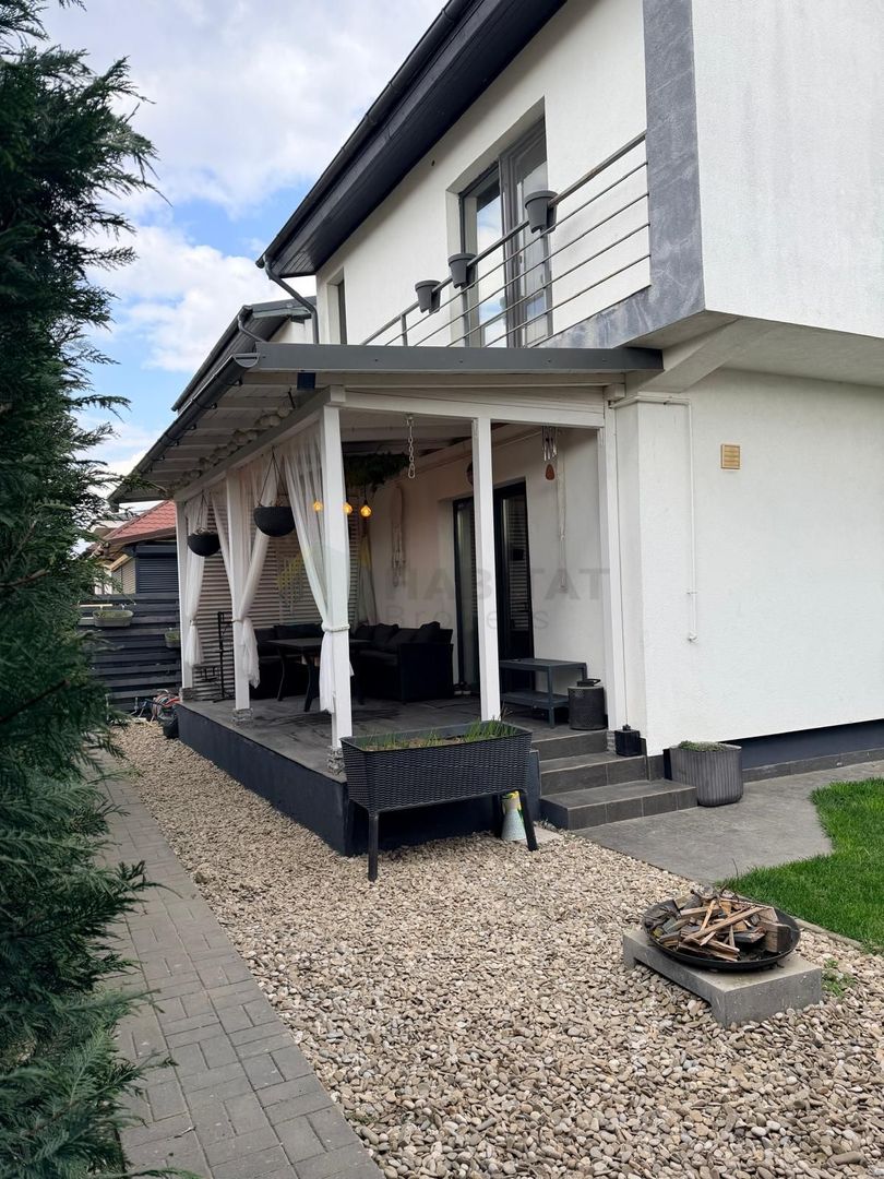 Casă modernă de vânzare în Tunari – Jacuzzi | Foisor | Panouri solare - Poză 3