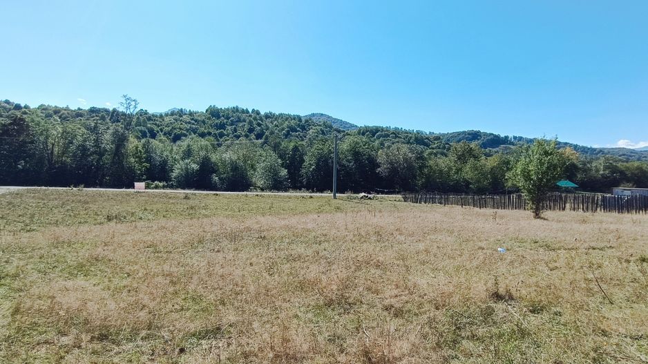 Teren intravilan in Rasnov, langa Cheile Rasnoavei - Poză 3