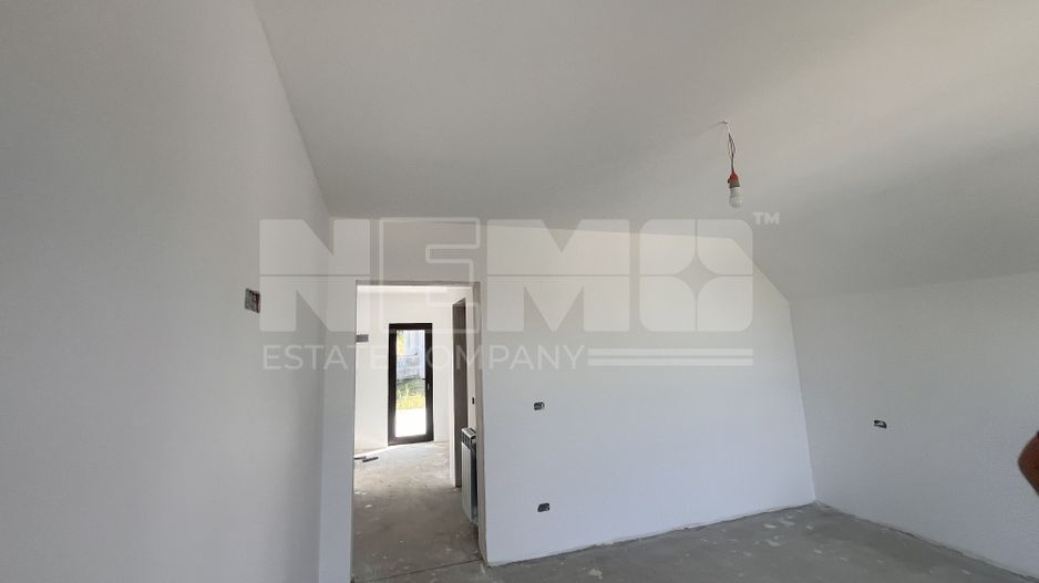 Case de Vanzare cu 3 si 9 Ari I Sf Ilie/Suceava I 159.000Euro - Poză 4