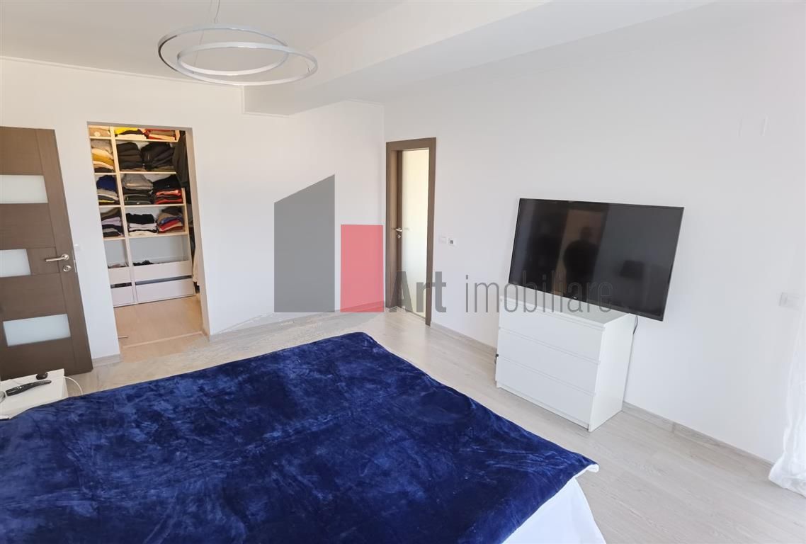 VIla 11 Camere Cernica - Poză 7