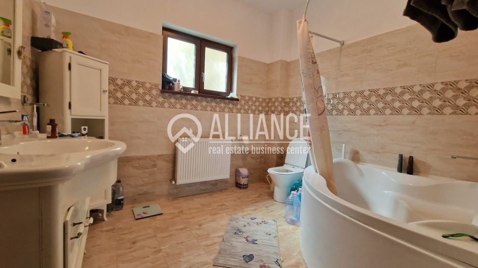 Oază de Rafinament și Confort: Vilă de Lux în Cumpăna ( cod 12 ) - Poză 13