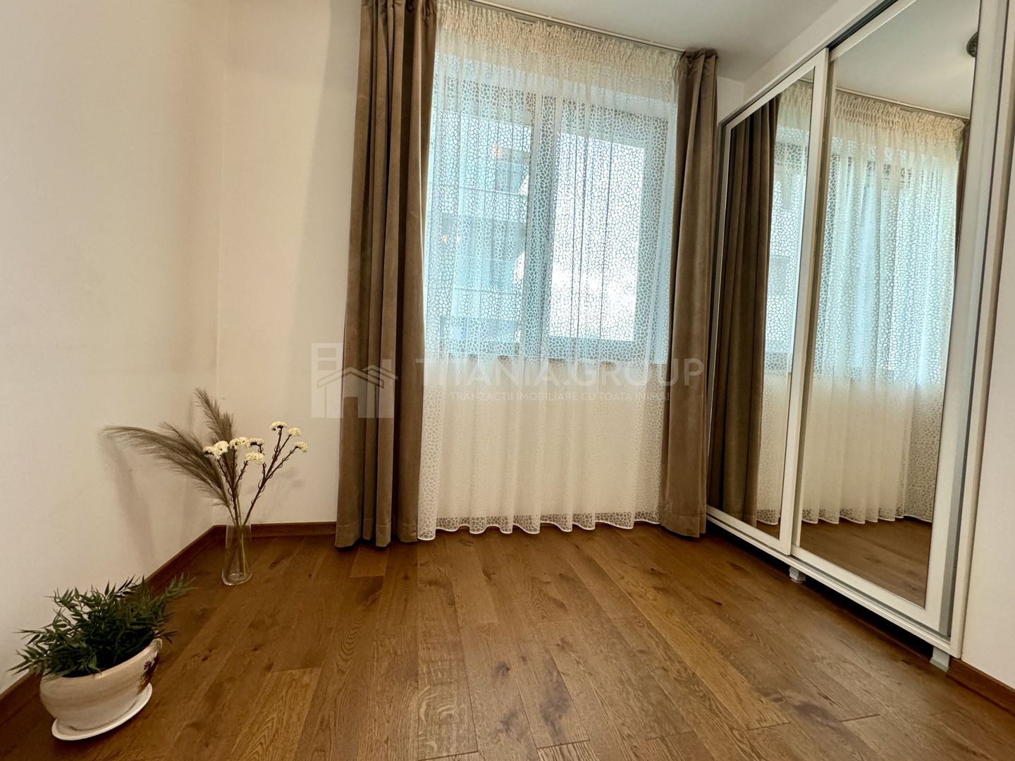 Apartament 3 camere+2bai , parcare subterana Dealul Morii, Centrul Civic - Poză 6