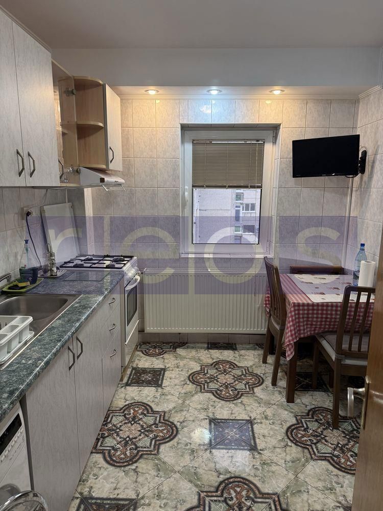 VANZARE 2 CAMERE DECOMANDAT TINERETULUI - Poză 3