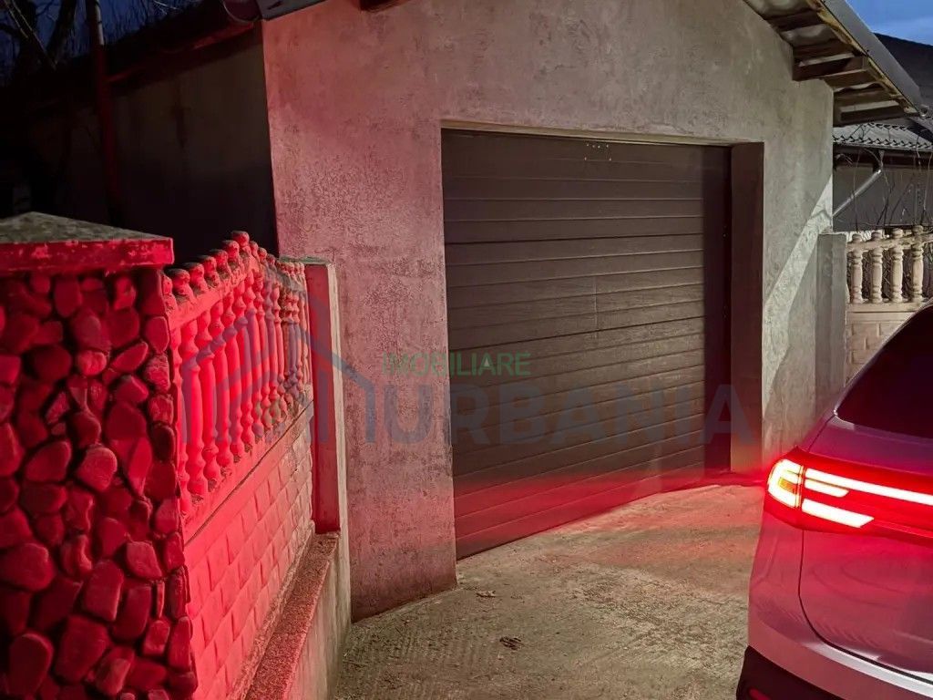 Casă de vânzare, 150 mp, teren 1500 mp, aproape de Restaurantul Coroana, Ion Neculce - Poză 2