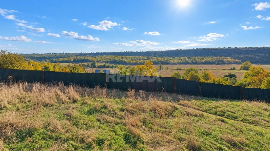 CASĂ CU TEREN DE 19 ARI ȘI GARAJ | CHIRCA,  ANENII NOI | 53.900 € - Poză 4