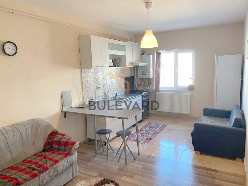 Apartament cu 2 camere zona Strazii Eroilor! - Poză 1