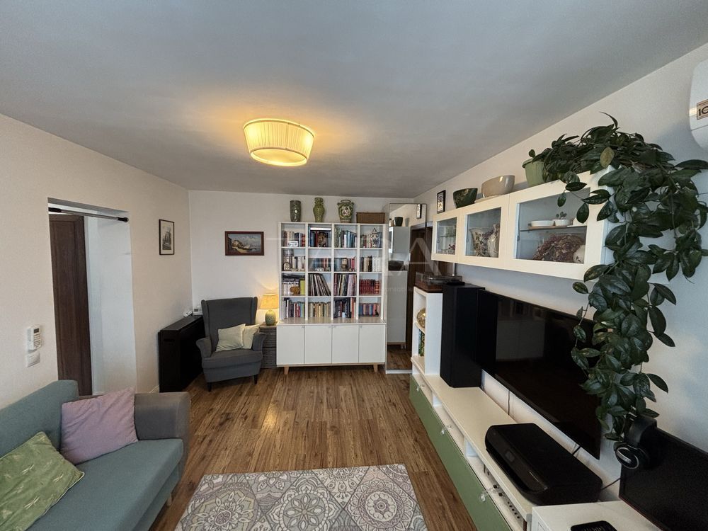 Apartament 3 camere în Grigorescu – zonă liniștită, complet mobilat - Poză 1