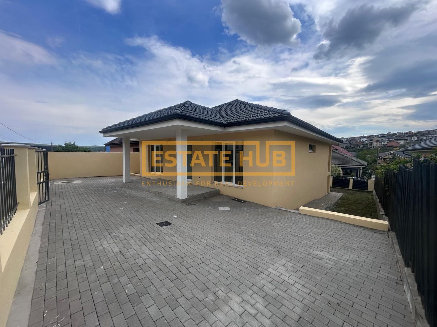 Casă pe un singur nivel, 5 camere, 400 mp teren, Apahida - Poză 8