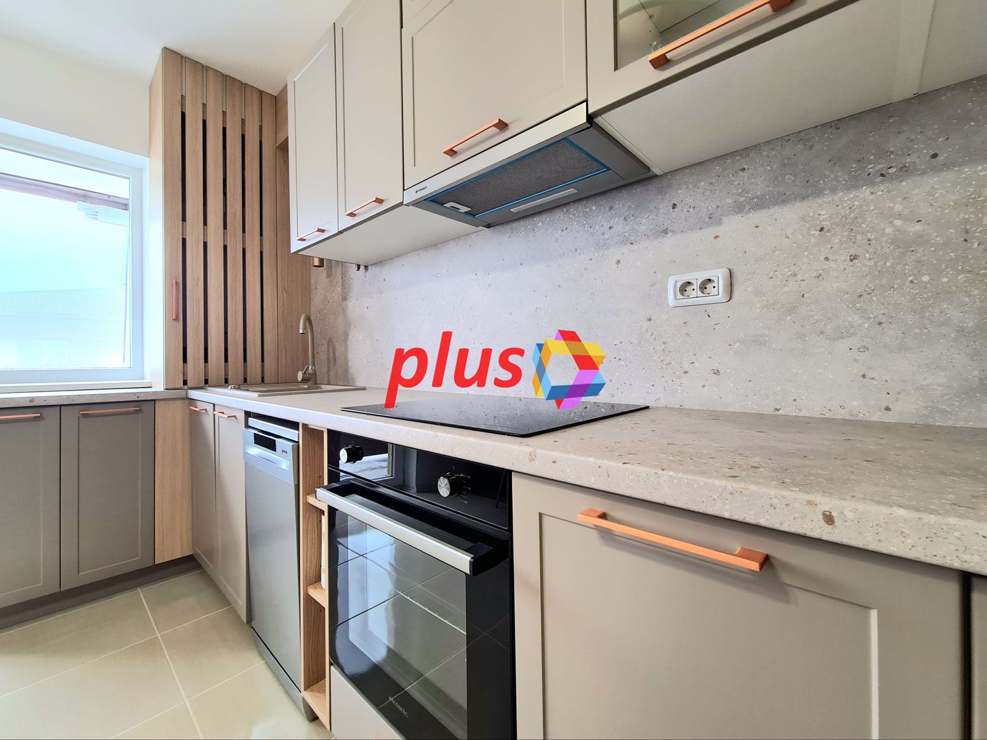 Apartament doua camere de vanzare - Sub Cetate - Sânpetru - Poză 8