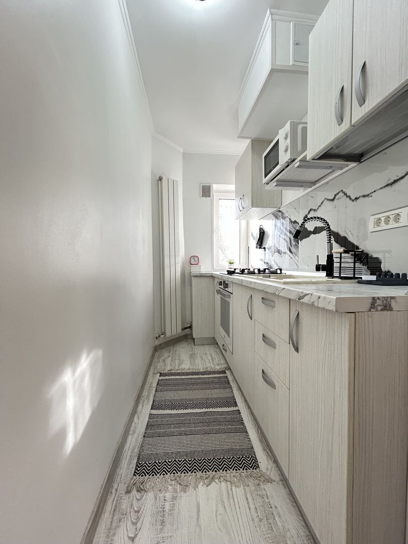 Garsoniera Faleza Nord mobilata utilata modern centrala termica - Poză 3