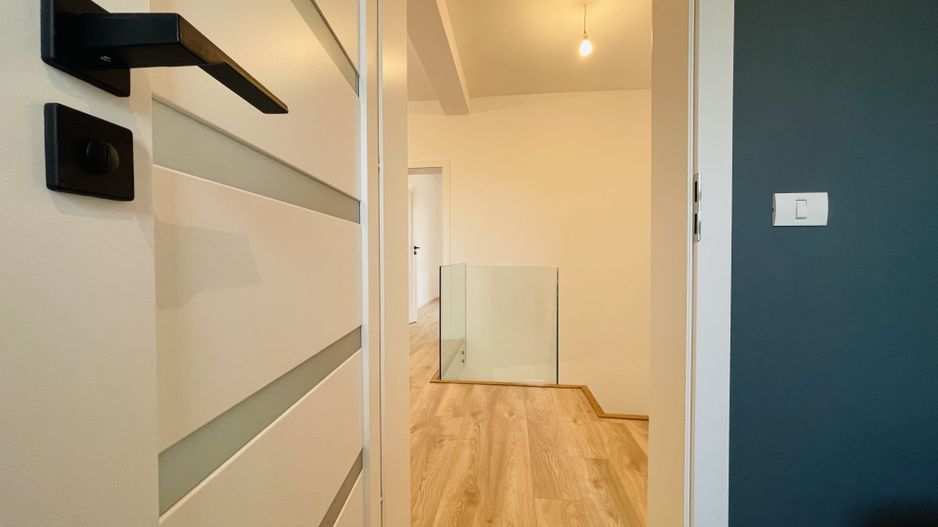 Duplex Ultramodern, impecabil executat | 4 dormitoare & 2 terase - Poză 32