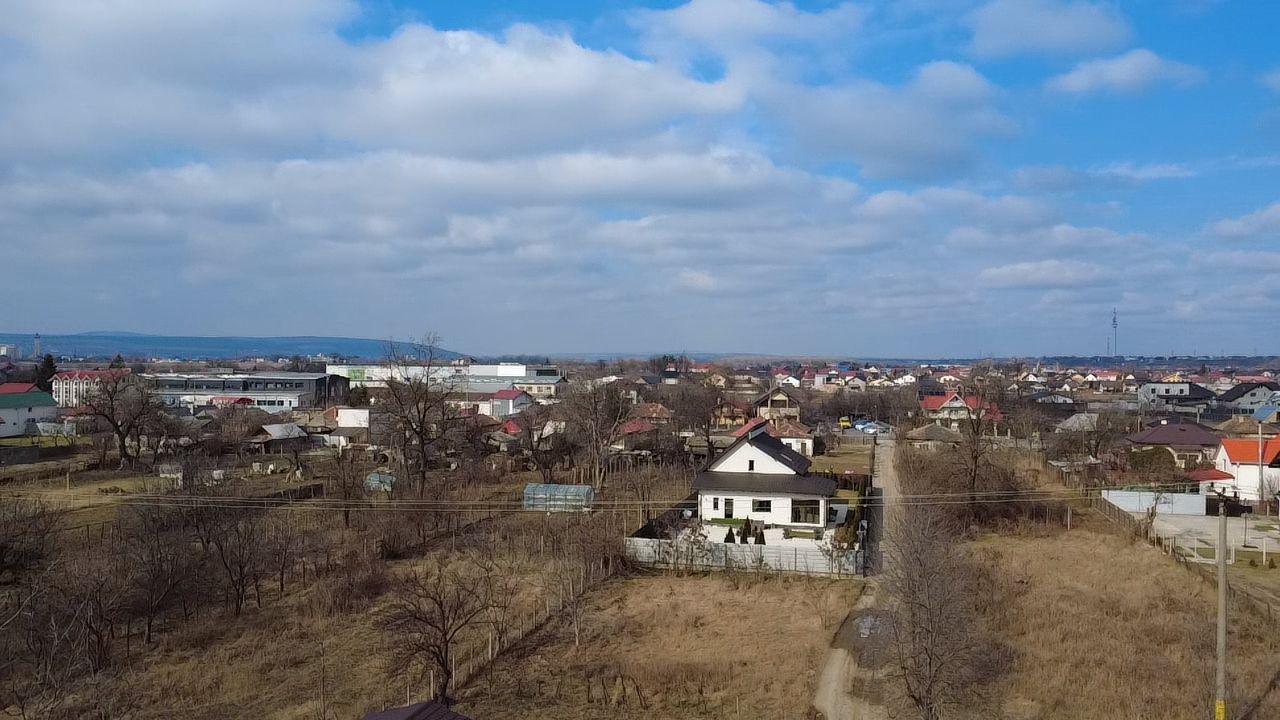 Teren intravilan pe str. calea Barladului - de vanzare - Poză 4