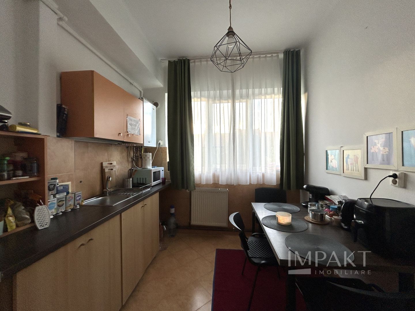 Apartament cu 2 camere decomandat in zona strazii Horea! - Poză 8