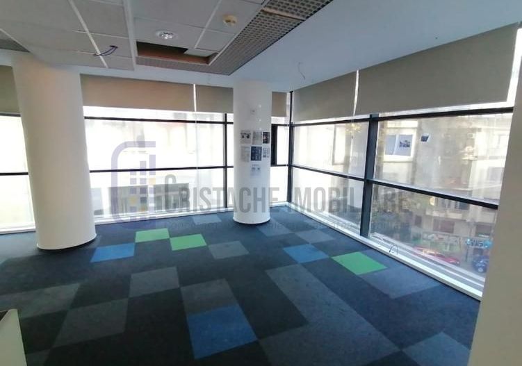 Spatiu birouri, suprafate intre 550 mp si 660 mp, Universitate - Poză 3