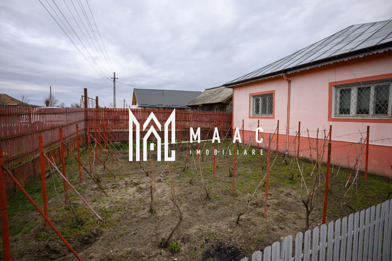 CASA DE VANZARE|  2087 MP TEREN| COMUNA FARTATESTI| - Poză 2