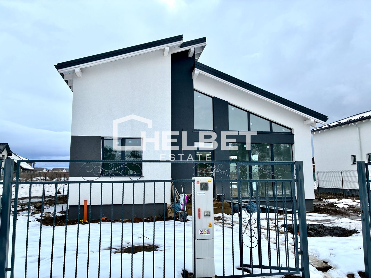 Casă individuală / Sânpetru / 3 camere / 600 mp teren - Poză 1