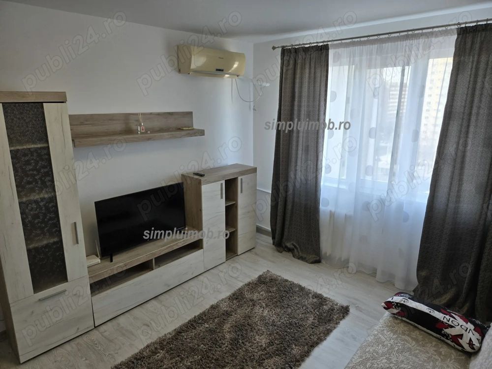 Decomandata garsoniera renovata mobilata - Poză 1