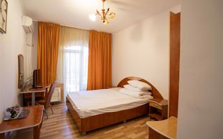 Pensiune turistica P+2E 17 camere Baile felix - Poză 12