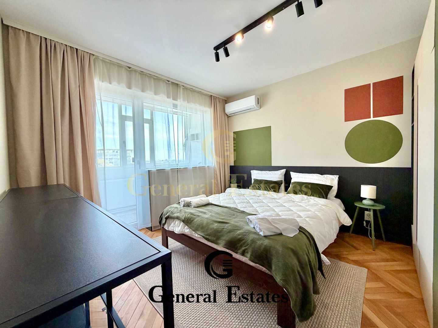 Copou | 2 Camere Decomandat | Lângă Parc | Vedere Panoramică | Renovat - Poză 14