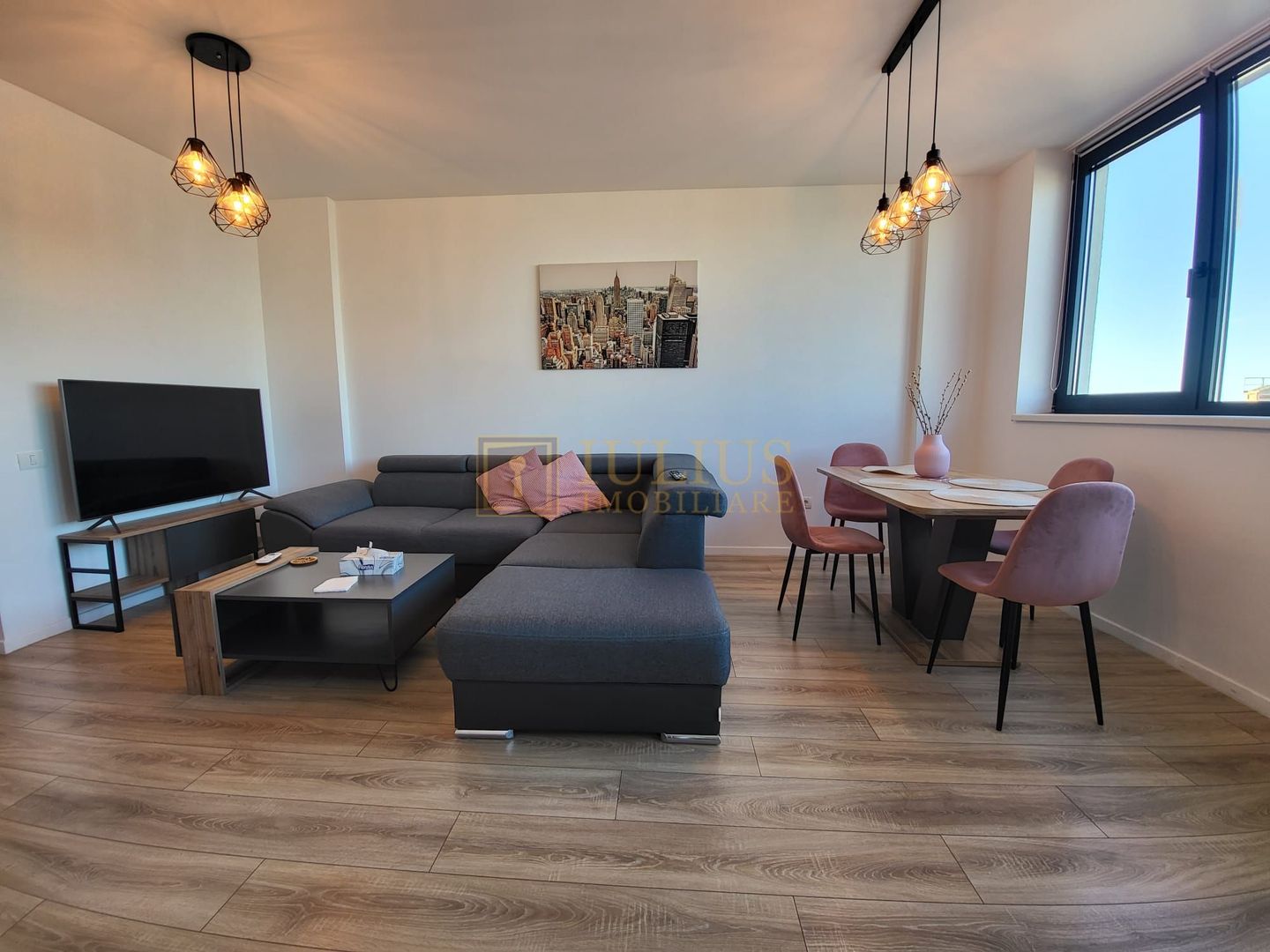 XCity | Parcare subterană | Modern și spațios - Poză 1