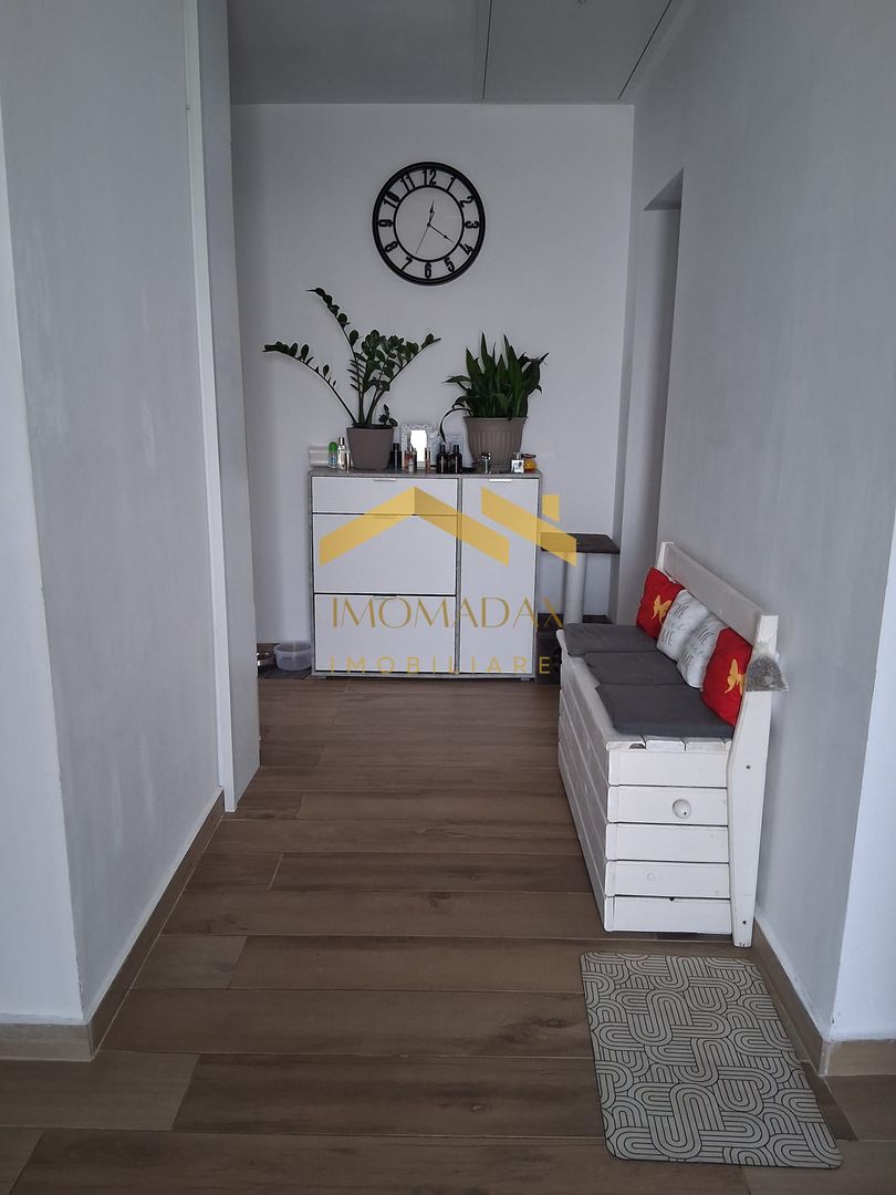 -Casa Individuala - 4 camere -teren generos - - Poză 6