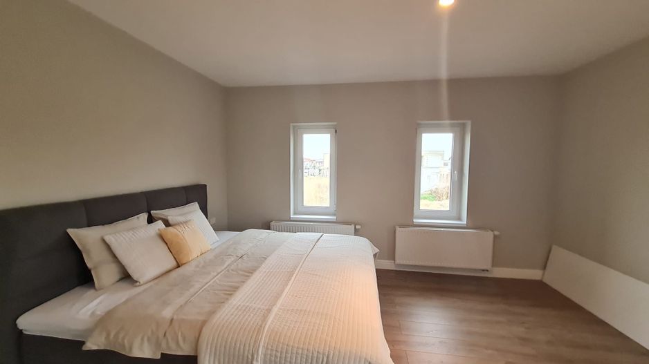 Casă ultrafinisata in zona Parcului central Dumbravita - Poză 8