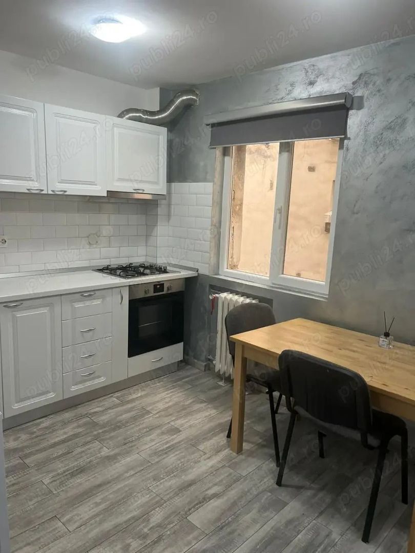 3 camere decomandat, 74 mp, 3 min metrou Râul Doamnei, renovat recent - Poză 3