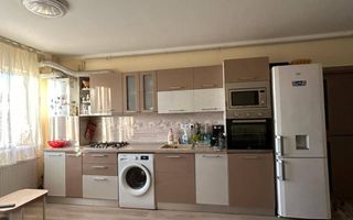 Apartament de vanzare cu 3 camere,parcare inclusă , zona Baciu - Poză 3