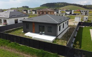 Casă/Vilă cu 4 camere de vânzare - Sampetru, zona Dealul Lempes - Poză 6