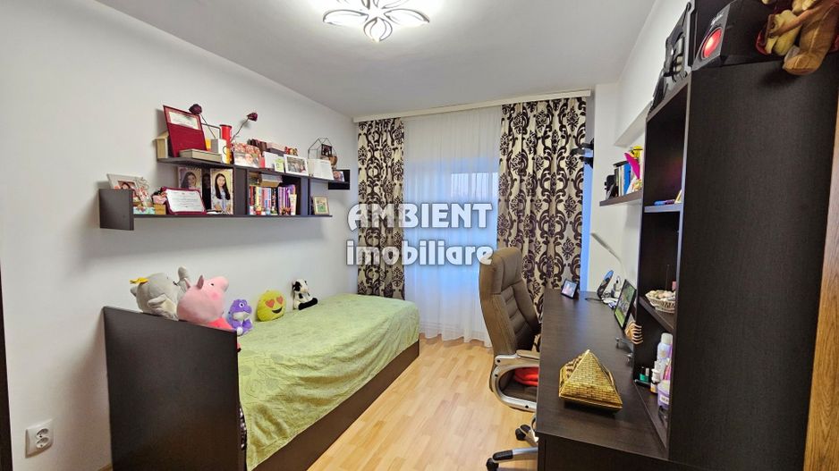 Apartament cu 3 camere, vedere panoramica, zona Crucea Garii; - Poză 6