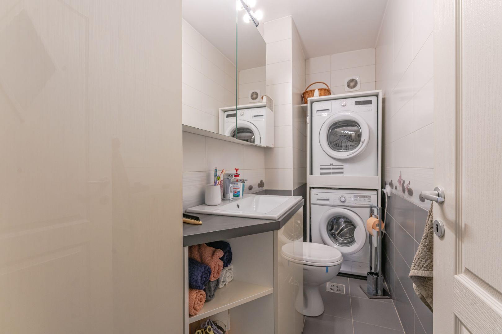 Locuință ideală! 4 camere, parcare, beci – Str. Pârâului - Poză 15