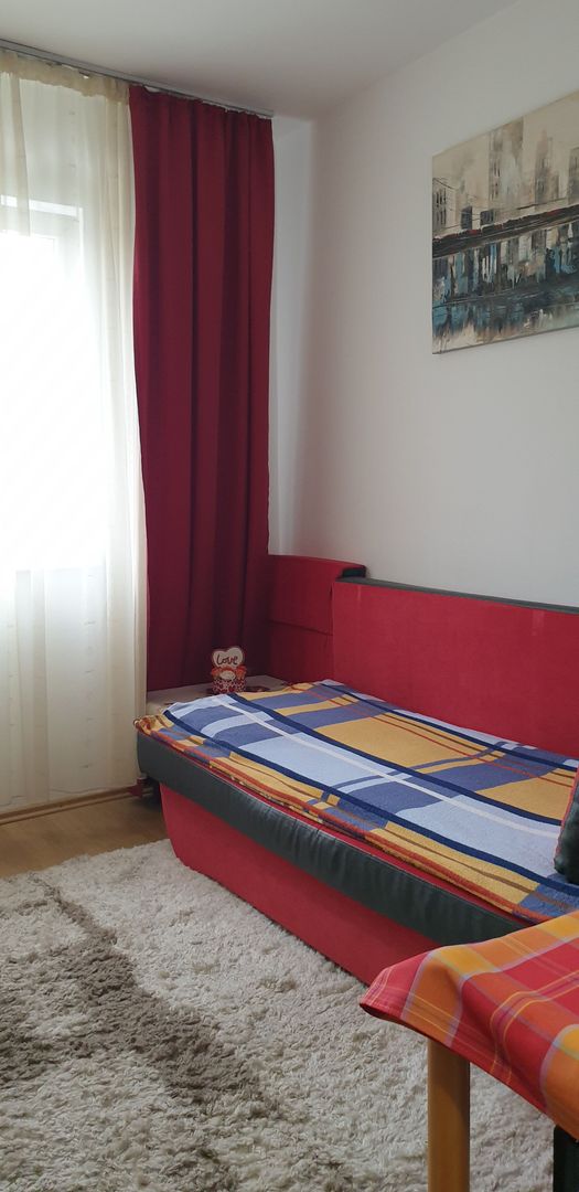 Camera cu baie Tractorul - Poză 7