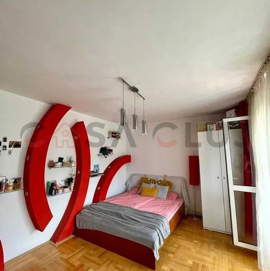 Decomandat - Etaj Intermediar - Bloc Izolat - Zona "La terenuri" - Poză 3