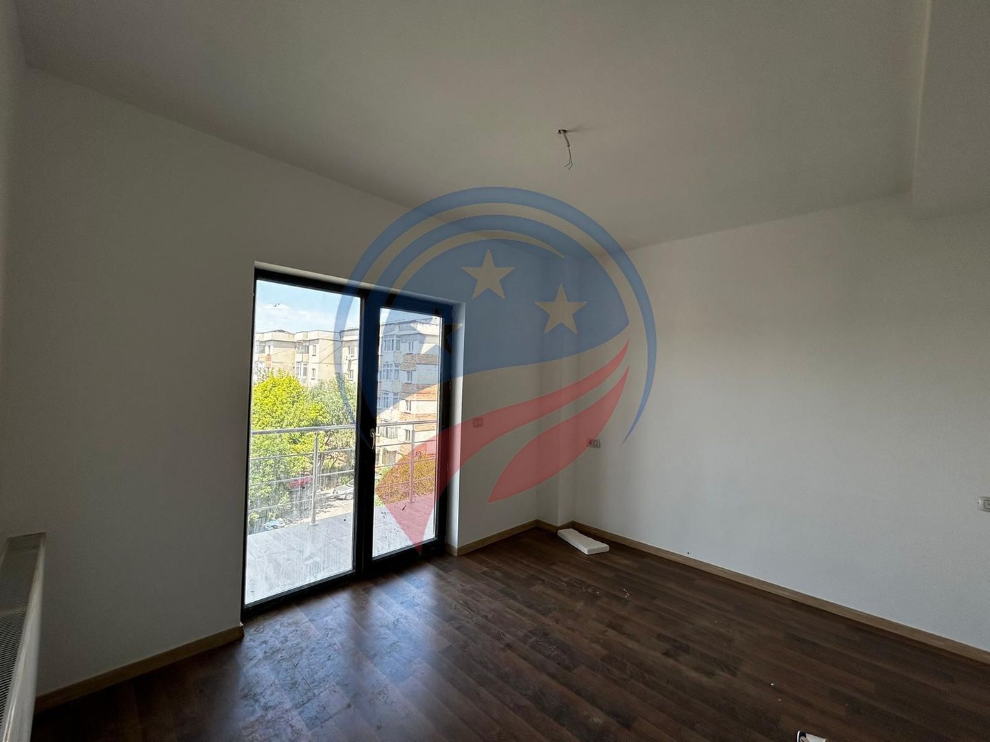 GARSONIERE SI APARTAMENTE IN BLOC NOU, ZONA 1 MAI - Poză 1