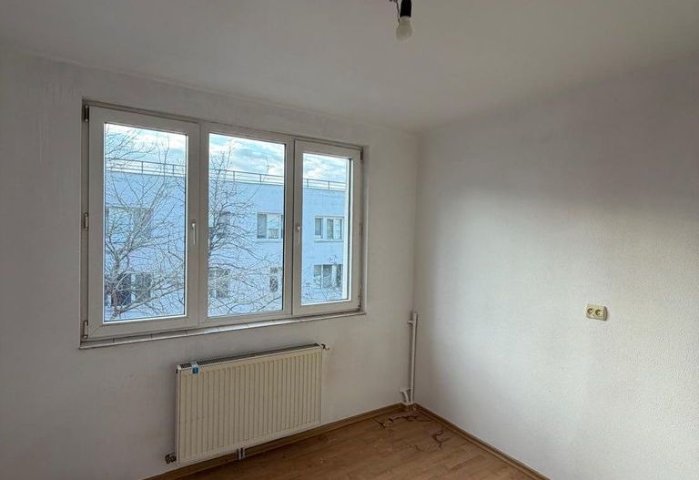 APARTAMENT 3 CAMERE POLITECHNICA - Poză 7