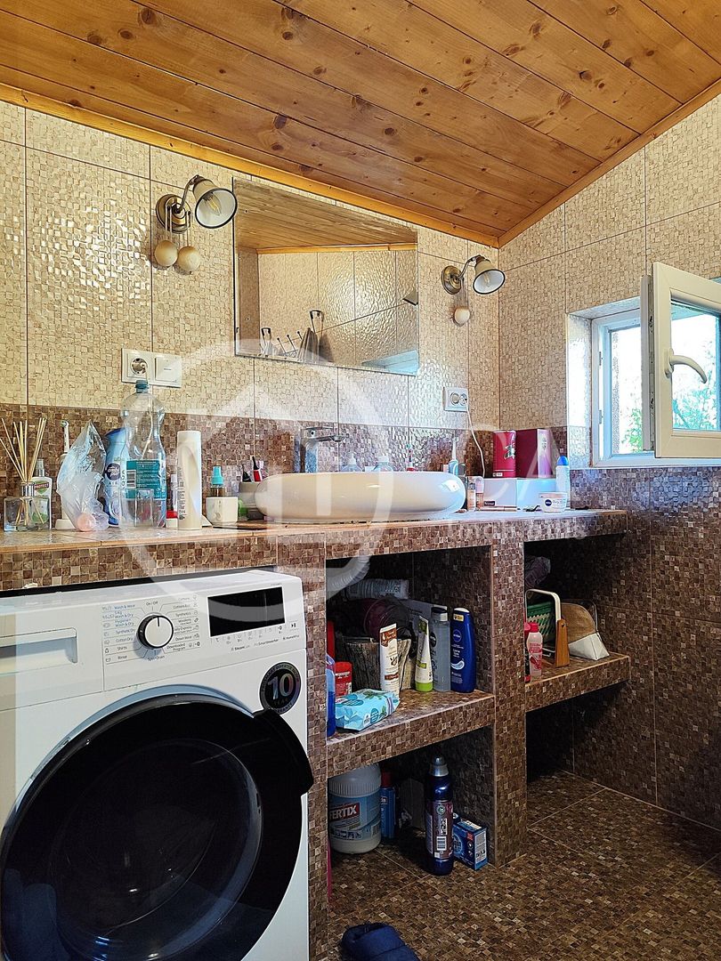 De vanzare BALTA DE PESCUIT, 3,80 ha, cabana din busteni, langa Vama Bors, Bihor - Poză 7