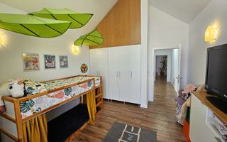 Casa moderna mobilata, utilata, 5 camere, 3 bai, 444 mp teren - Poză 13