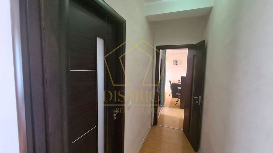 Apartament cu 2 camere loc de parcare, etaj 1 | Dumbravita la intrare - Poză 11