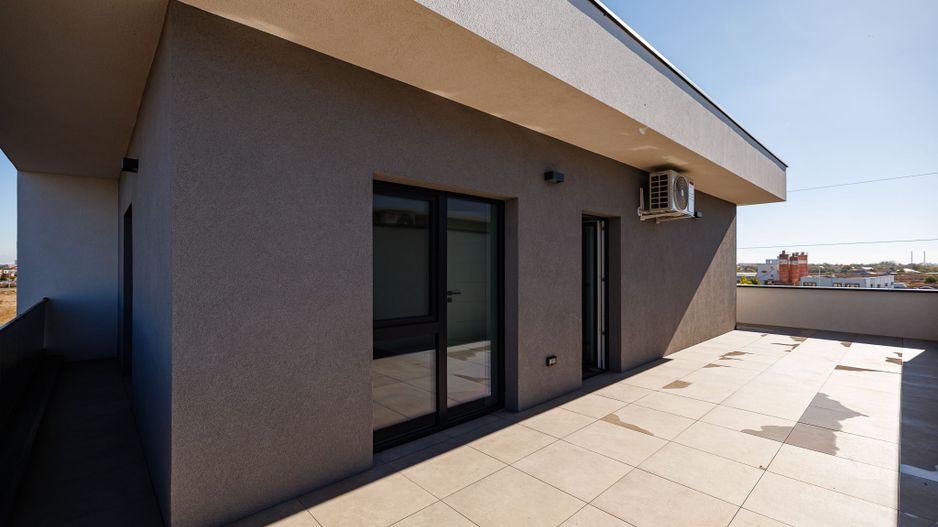 Apartament tip penthouse 2 camere | Terasa 41 mp | Mehala | Comision 0 - Poză 1