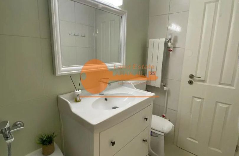 2camere 13 septembrie - 1987 - Poză 5