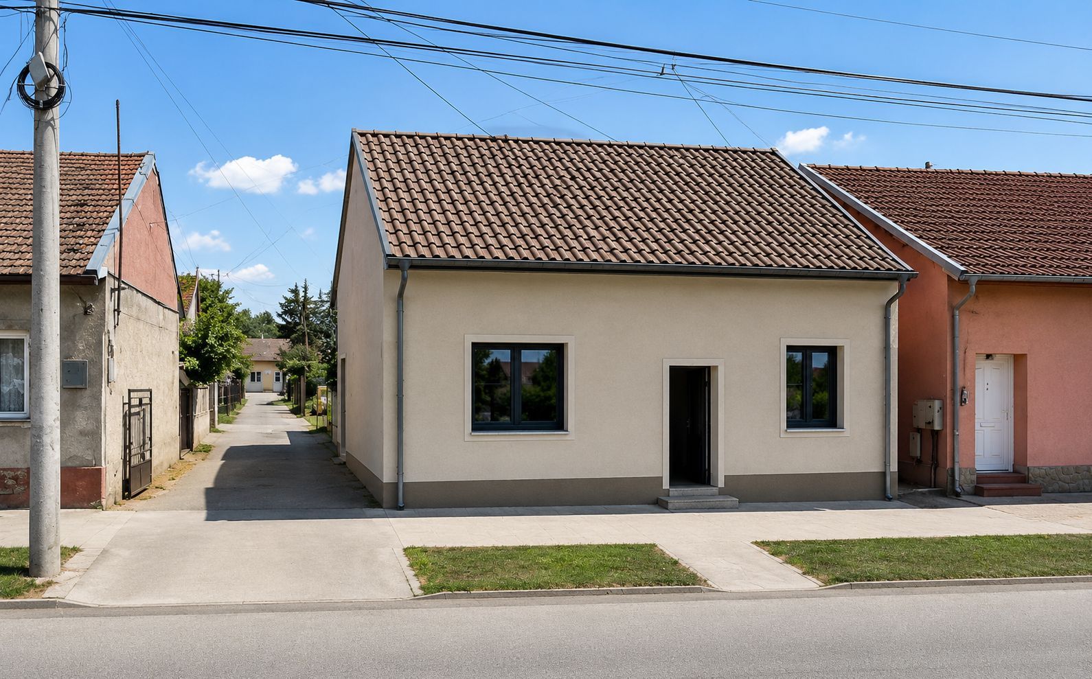 Investitie, Spatiu Comercial cu Vad Comercial, Marghita – VANZARE - Poză 1