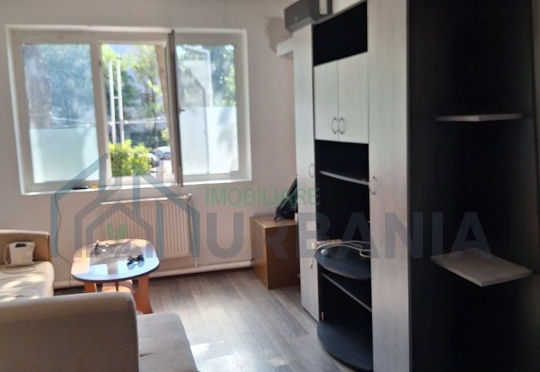 Garsonieră de închiriat în zona Tigarete, Alexandru cel Bun - Poză 1