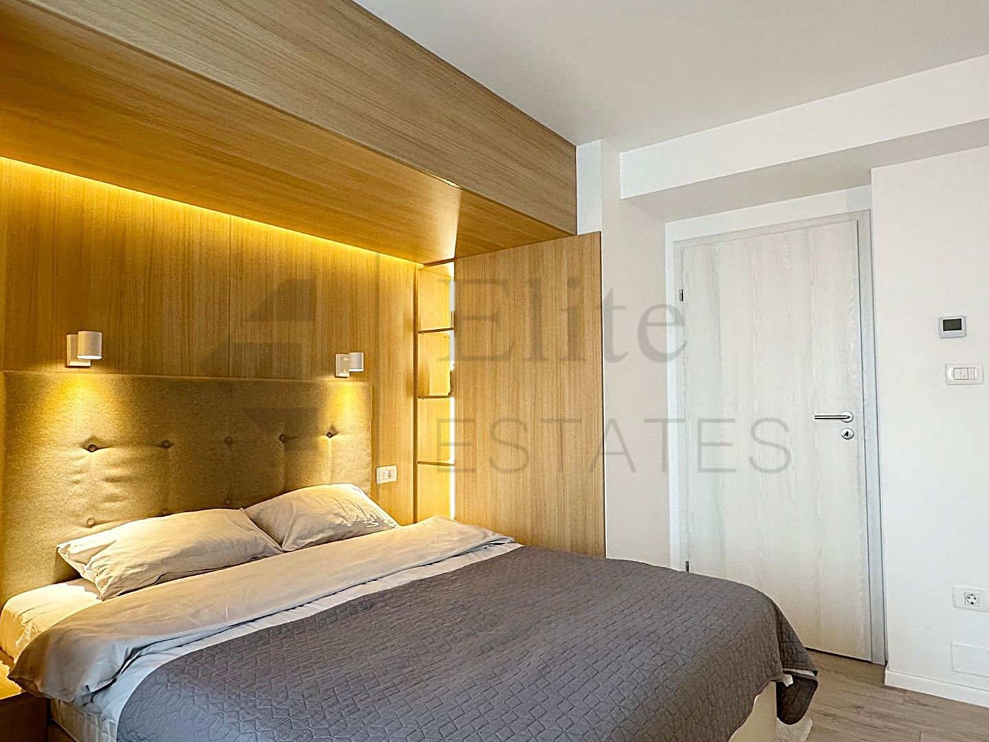 Penthouse de inchiriat ultracentral in Oradea - Poză 7